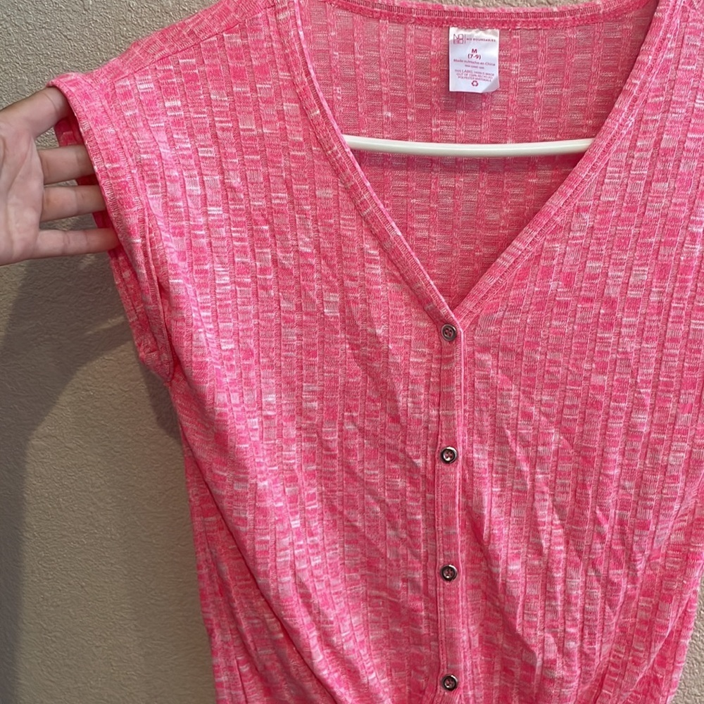 NWT PINK NO BOUNDARIES TOP SIZE MEDIUMor small juniors​​ - Picture 4 of 8